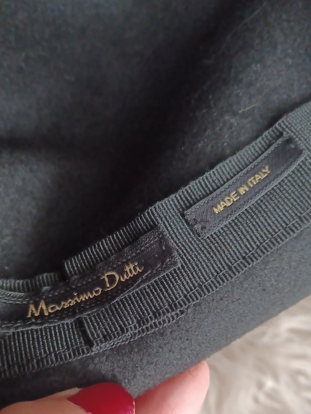 Massimo Dutti Stylish Wool Hat